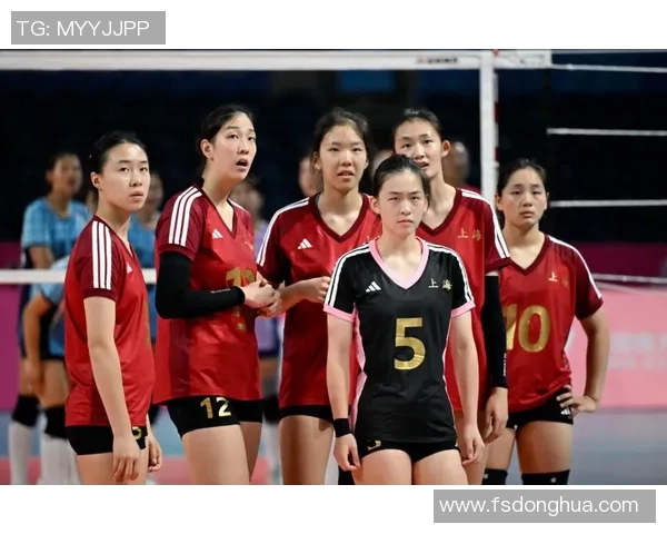 上海排球队以60分领跑杯赛积分榜展现强劲实力和夺冠希望